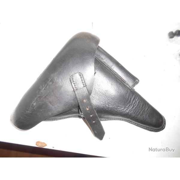 Copie �tui pour pistolet P08