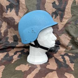 Casque ONU fabriqu&eacute; en France