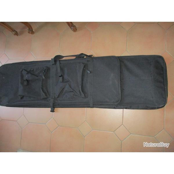 housse tactique noire