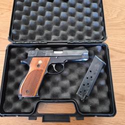 Top affaire ! Smith&Wesson 39-2 ; 9x19mm - arme de l&eacute;gende, dans un &eacute;tat superbe!!!