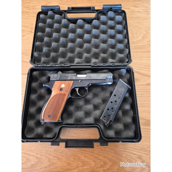 Top affaire ! Smith&Wesson 39-2 ; 9x19mm - arme de l�gende, dans un �tat superbe!!!