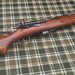 Mousqueton Schmidt Rubin K11 en bel &eacute;tat avec sa sangle cat c