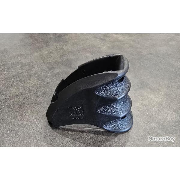 Poign�e ergonomique pour puits de chargeur FAB Defense MWG