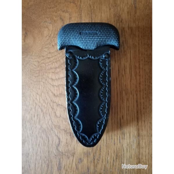 PUSH DAGGER COLD STEEL