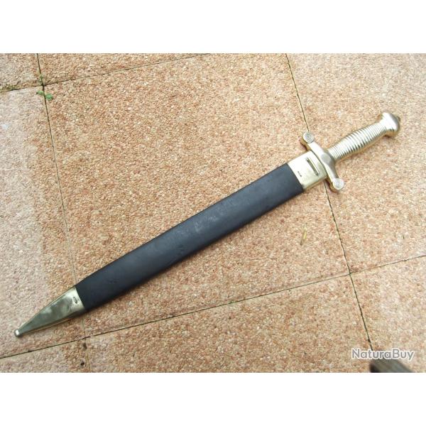 GLAIVE