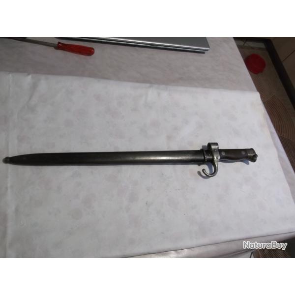 Vends v�ritable bayo pour fusil BERTHIER