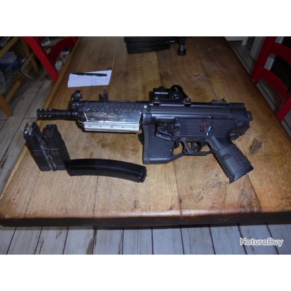 fusil d'assaut MP5 MX ICS AVEC 2 CHARGEURS ET POINT ROUGE