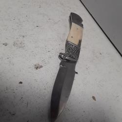 Couteau pradel auvergne 20cm manche corne ab&icirc;m&eacute;e