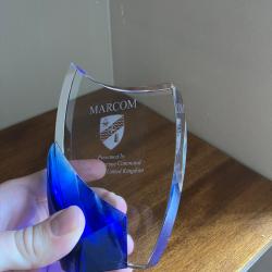 Troph&eacute;e en verre Allied Maritime Command MARCOM OTAN