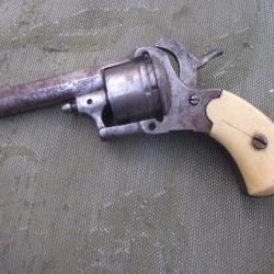 revolver type Lefaucheux incomplet