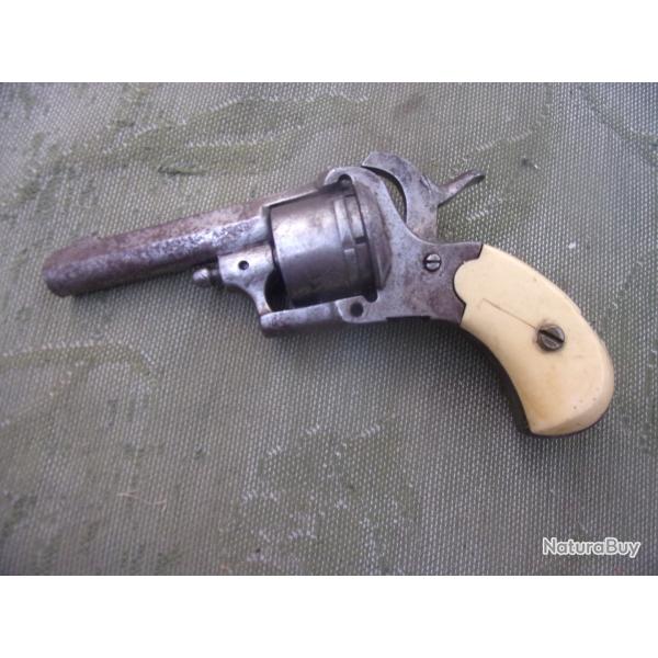 revolver type Lefaucheux incomplet