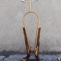 rare et ancienne lampe a double decor de pistolets ancien deco bureau chasse , pirates des caraibes