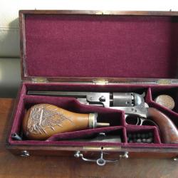 Beau COLT mod&egrave;le navy 1851 fabriqu&eacute; en 1864 en coffret