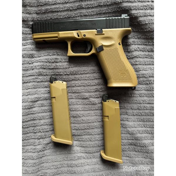 R�plique Airsoft Cybergun Glock 17 arm�e fran�aise GAZ