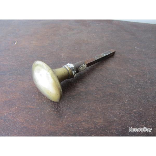 Poign�e de porte olive en laiton 1930
