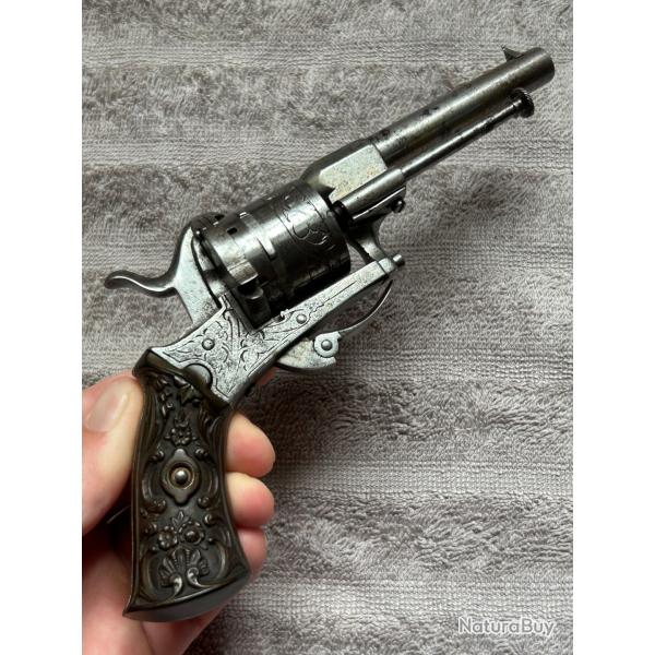 Revolver � broche 7mm - Grav� luxe
