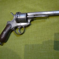 imposant revolver a broche 11mm