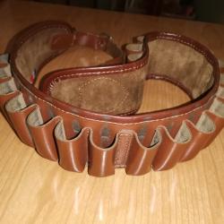 Cartouchi&eacute;re cuir calibre 12