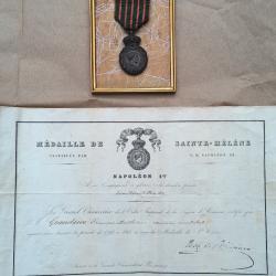 M&eacute;daille Napol&eacute;on 1er St H&eacute;l&egrave;ne 1821 avec Certificat inscrit &agrave; la grande chancellerie n&deg;90497
