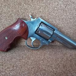 TAURUS 82 38 Sp&eacute;cial