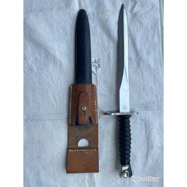 Ba�onnette swiss army fass 57 gousset cuir