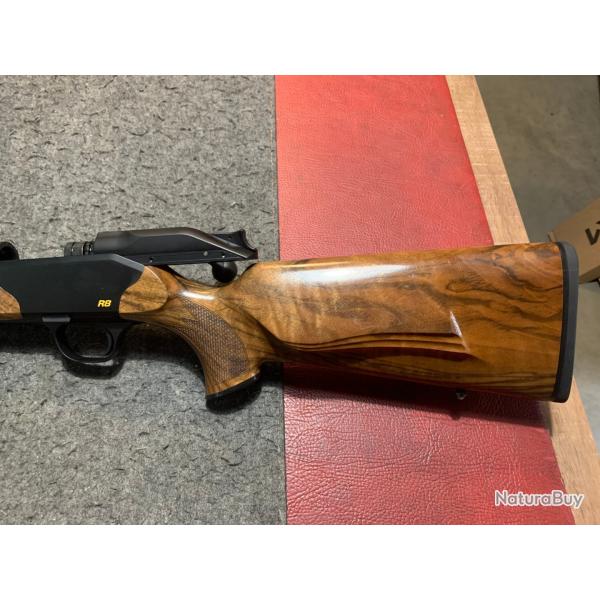 Carabine Blaser R8 standard cal 9.3x62 grade 4 mod�le d'expo