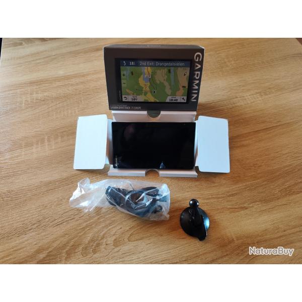 Drive track 71 garmin