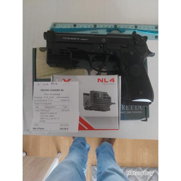 vend replique berreta a bille acier 18 coup neuf