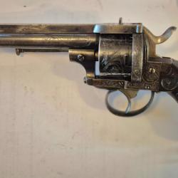 Revolver VRAI LEFAUCHEUX 12 MM a broche a cadre fermer. Superbe etat fonctionnement parfait etat