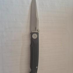 Un CRKT Walker 4220 d'occasion.