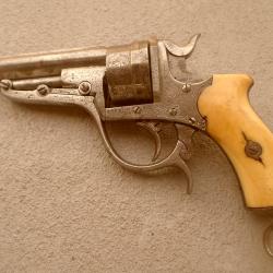 revolver a broche galand