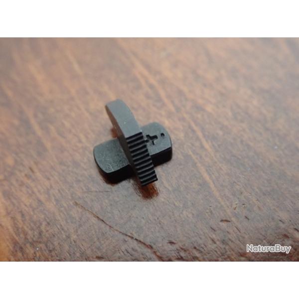 Guidon de pistolet P210. Hauteur +., soit 6,3 mm