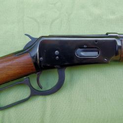 Carabine Winchester mod&egrave;le 1894 SRC (saddle ring carbine) de 1971, calibre 44 magnum, excellent &eacute;tat
