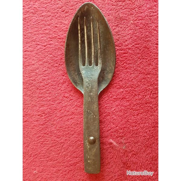 Couverts allemands pliables ww1