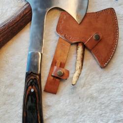 HA16 - Petite hache bushcraft compacte - manche bois - &eacute;tui cuir inclus