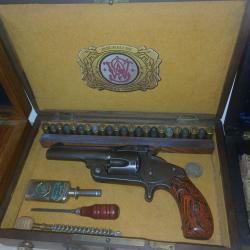 Baby russian type 2 calibre 38 pc single action en coffret et n&eacute;cessaire