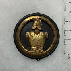 FRANCE - Insigne ATTRIBUT B&Eacute;RET G&Eacute;NIE MILITAIRE avec son disque support