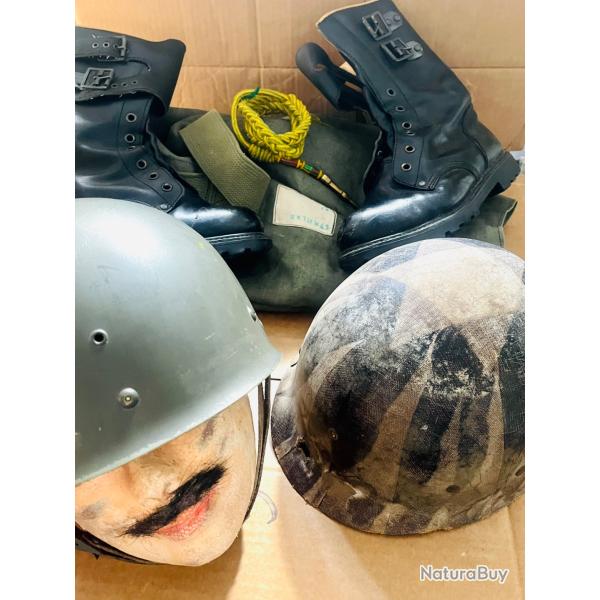 Gros lot militaria vintage US / FR - liner M1 CAPAC, casque M51, rangers, surplus ancien