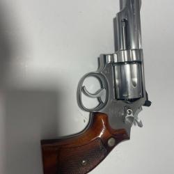 Smith &sect; Wesson  Mod- 66-2  4 pouces 357 Magnum