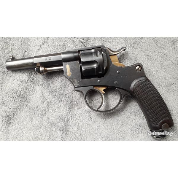 Tr�s beau Revolver R�glementaire Mod�le 1874 pour officier