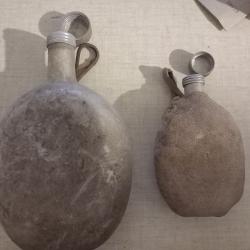 2 gourdes en Alluminium pour arm&eacute;e ?