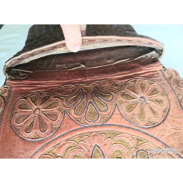 Uniforme - FR444240.a Sabretache (choukkara) officier second Empire, cuir marron