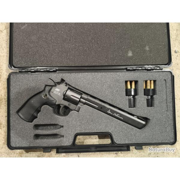 Dan Wesson