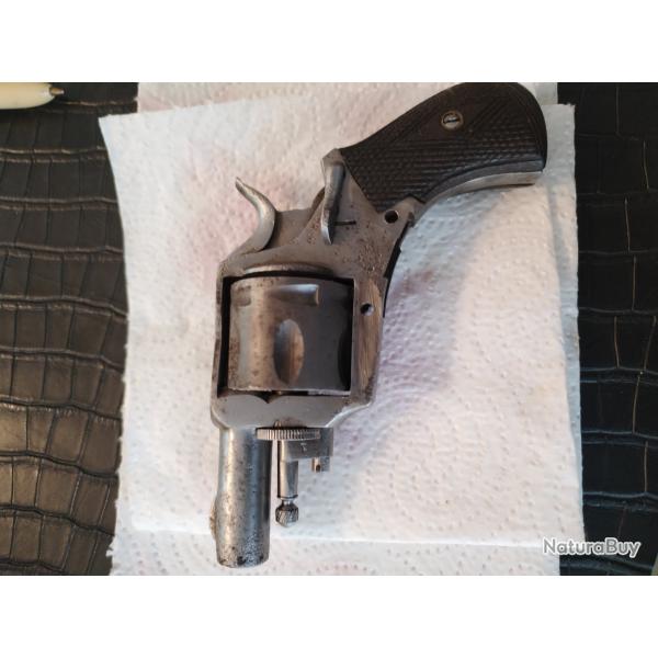 Revolver 320 PNPour pieces