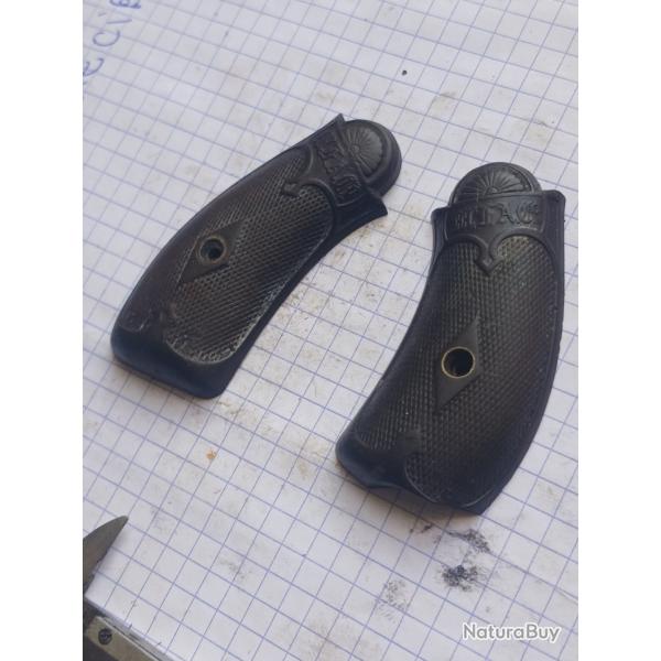 Plaquettes revolver brisure