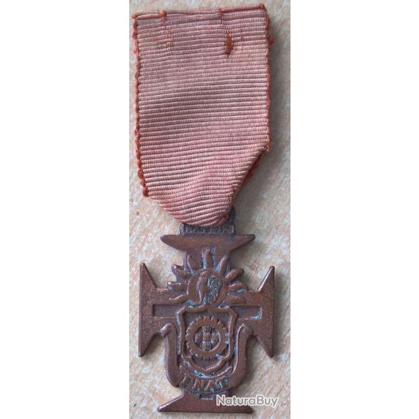 M�daille Portugaise FNAT ann�es 50