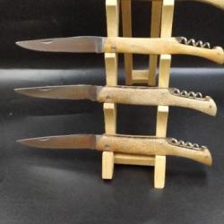 LOT DE 4 COUTEAUX  MANCHE BOIS DE PLATANE GRAVURE POSSIBLE SUR DEMANDE 4502
