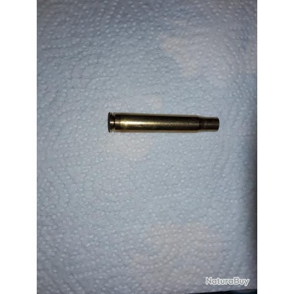 1 lot de 28 �tuis en cal 8 64 S utilis� une fois.