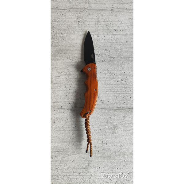 Couteau Pliant JKR 0933  Manche Bois Rouge, Lame Noire & Cordon Paracorde  Id�al Chasse P�che EDC