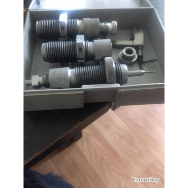 vends jeu complet outils de rechargement 38 357 avec shell holder plus 3 boites de rangement 38